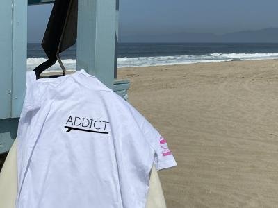 Addict_Surf_white_black_pink